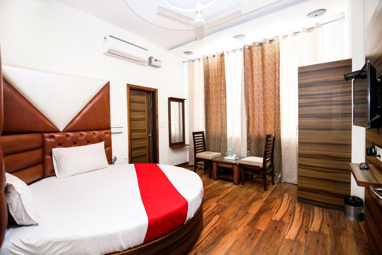 Hotel Woodlark Zirakpur Chandigarh - Brand New Hotel Bagian luar foto